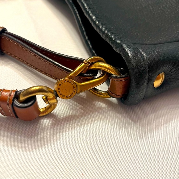 $468 Marc by Marc Jacobs Black Pebble Leather Two-Way Tote w/ Brown Trim - Picture 5 of 14